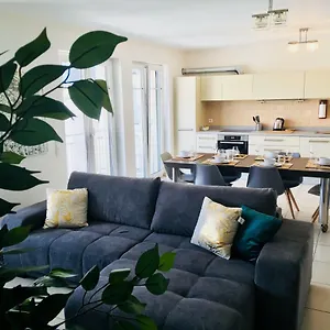 Art Deco 100m2 Flat 2 Min Walking From Train Station In Center, Free Parking And Terrace - 2b Appartement Luxembourg